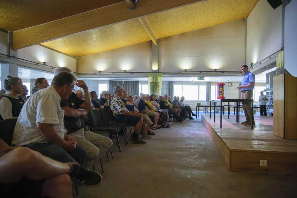 Moderator Jürg Kärle, Energie-Cluster.